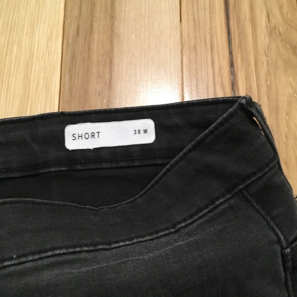 Cristiano Ronaldo Men’s CR7 Jean Shorts Black Wash Size 38 W - Picture 3 of 5